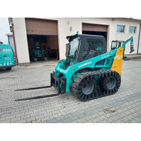 Miniłałdowarka kołowa SUNWARD SWL2830